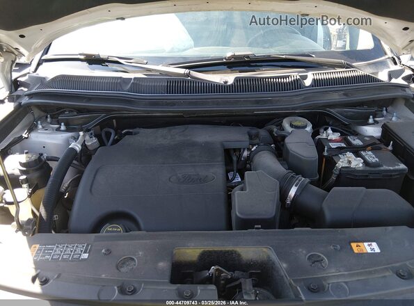 1FM5K8D8XHGD04367 2017 FORD FORD EXPLORER Серебряный Вид сзади