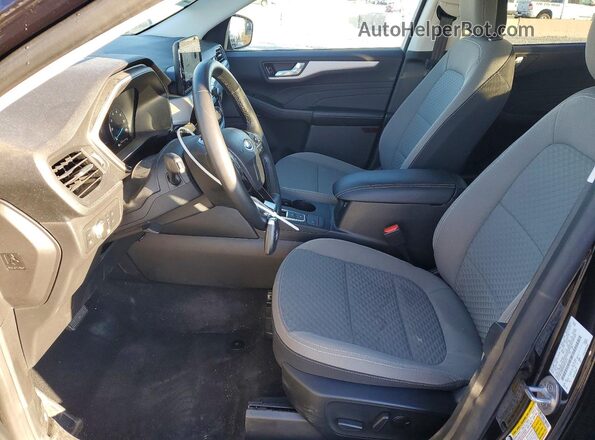 1FMCU0BZXMUB12215 2021 FORD ESCAPE Синий Вид салона спереди