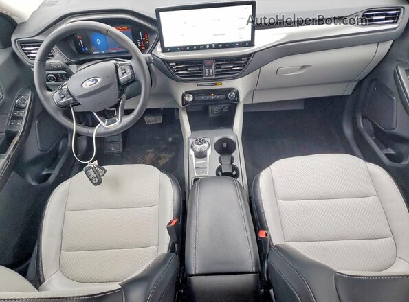 1FMCU0E18RUB13022 2024 FORD ESCAPE Blue Вид панелі приладів