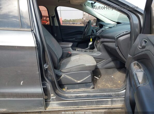 1FMCU0F7XHUB02282 2017 FORD ESCAPE Gray Widok wnętrza z przodu