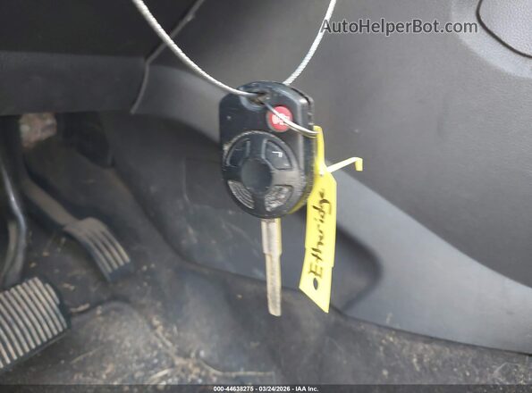 1FMCU0F7XHUB02282 2017 FORD ESCAPE Gray Widok deski rozdzielczej
