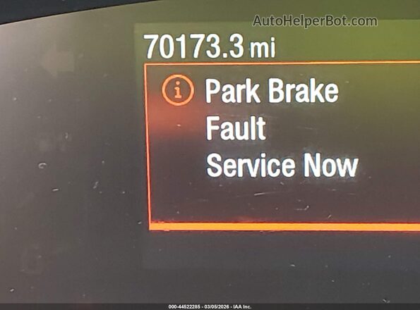 1FMCU0G63MUB19053 2021 FORD ESCAPE Черный 
