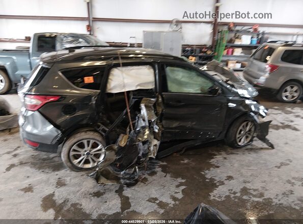 1FMCU0GD2HUD38851 2017 FORD ESCAPE Gray Սալոնի հետևի տեսք