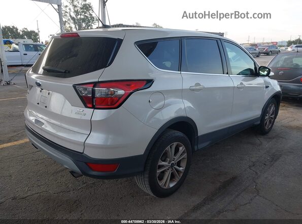 1FMCU0GD2HUE96686 2017 FORD ESCAPE White Задня права чверть