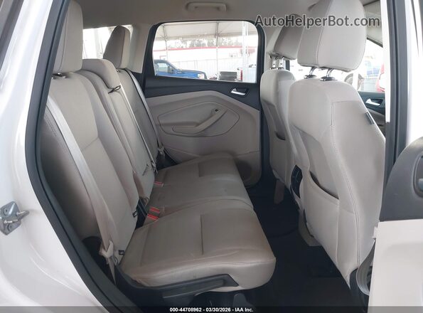 1FMCU0GD2HUE96686 2017 FORD ESCAPE White Вид наклейки з VIN-кодом