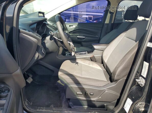 1FMCU0GD3HUD95253 2017 FORD ESCAPE Black Սալոնի դիմացի տեսք