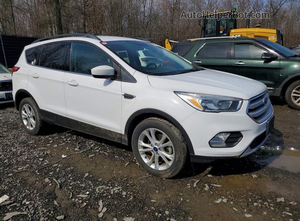 1FMCU0GD6JUA75995 2018 FORD ESCAPE White Передня права чверть