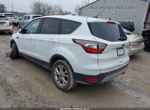 1FMCU0GD7HUA83954 2017 FORD ESCAPE Белый Задняя левая четверть