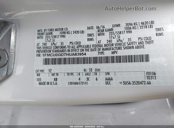 1FMCU0GD7HUA83954 2017 FORD ESCAPE Белый Вид подкапотного пространства