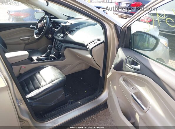 1FMCU0GD8HUA74843 2017 FORD ESCAPE Gold 