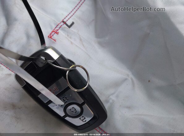 1FMCU0GN2RUA32372 2024 FORD ESCAPE Белый 