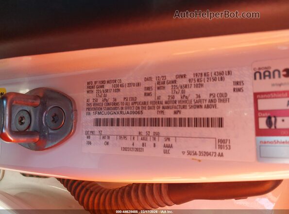 1FMCU0GNXRUA09065 2024 FORD ESCAPE White 