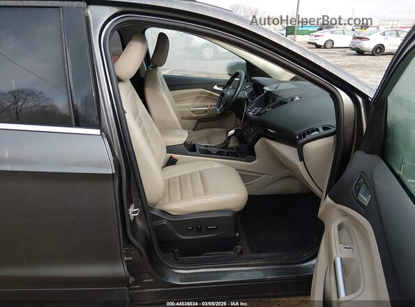 1FMCU0J97KUB94239 2019 FORD ESCAPE Gray Vista interior delantera