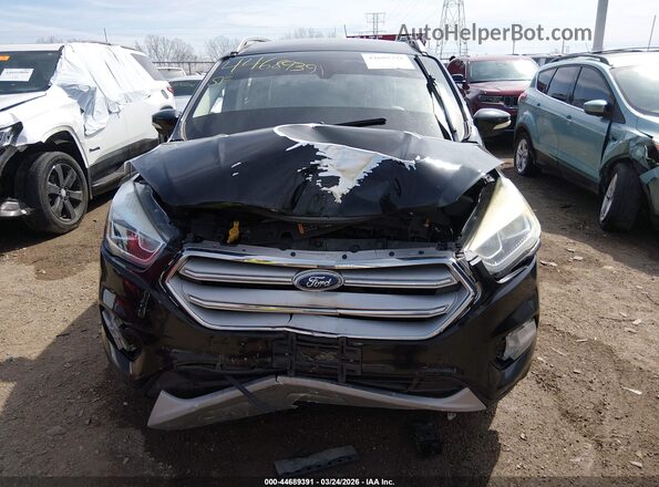 1FMCU0JD5HUE45868 2017 FORD ESCAPE Black Dashboard view