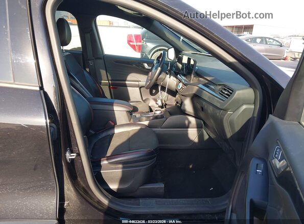 1FMCU0MN0PUB17759 2023 FORD ESCAPE Черный 
