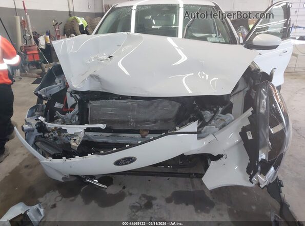 1FMCU9BZ0MUA85174 2021 FORD ESCAPE White Դիմացի տեսք