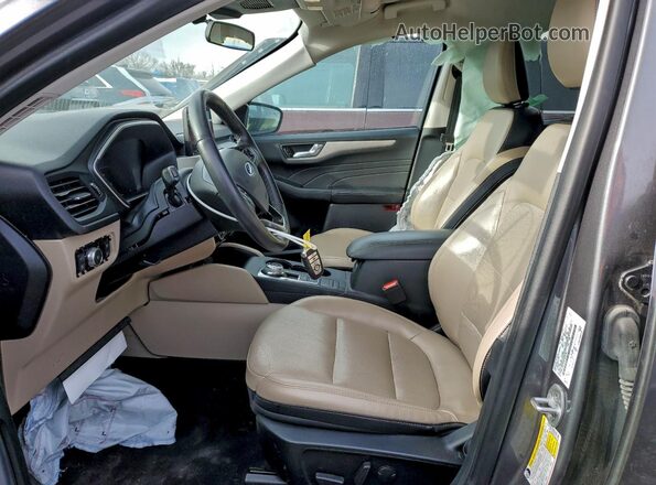 1FMCU9CZ5MUA83709 2021 FORD ESCAPE Gray Vista interior delantera