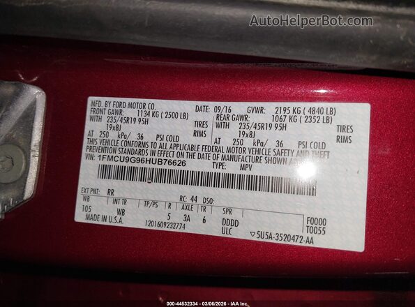 1FMCU9G96HUB76626 2017 FORD ESCAPE Красный Вид подкапотного пространства