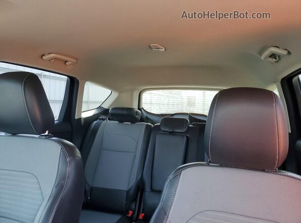 1FMCU9GD1KUA27827 2019 FORD ESCAPE Черный 