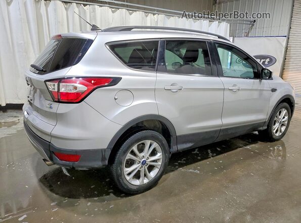 1FMCU9GD5JUD35372 2018 FORD ESCAPE Gray 