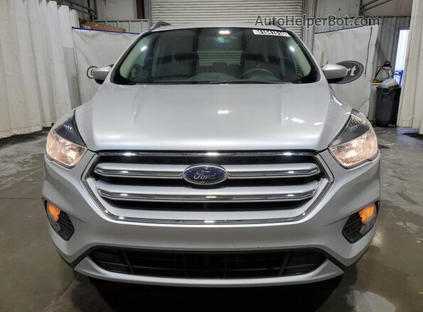 1FMCU9GD5JUD35372 2018 FORD ESCAPE Gray 