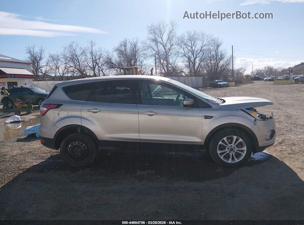 1FMCU9GD8HUB68189 2017 FORD ESCAPE Gold Widok wnętrza 360 stopni