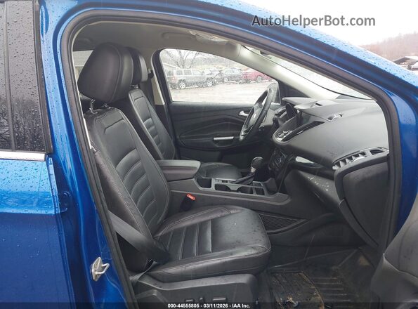 1FMCU9JD3HUB84955 2017 FORD ESCAPE Blue წინა სალონის ხედი