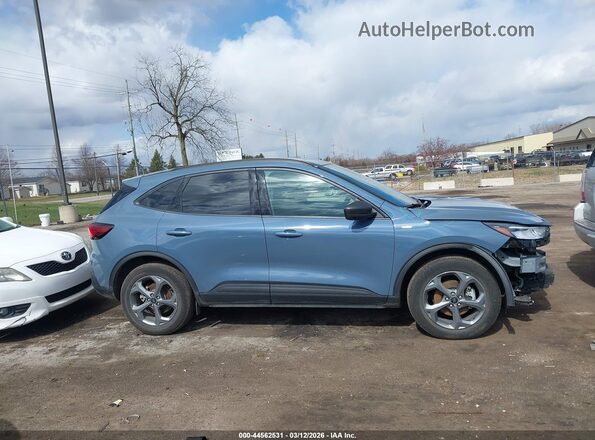 1FMCU9MN4SUA05575 2025 FORD ESCAPE Blue Widok wnętrza z tyłu