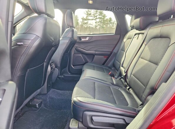 1FMCU9MN6RUB32337 2024 FORD ESCAPE Red უკანა სალონის ხედი