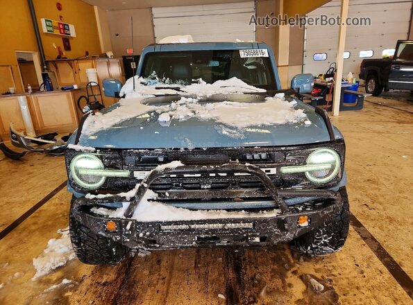1FMDE5BH7NLB56993 2022 FORD BRONCO Blue Front view