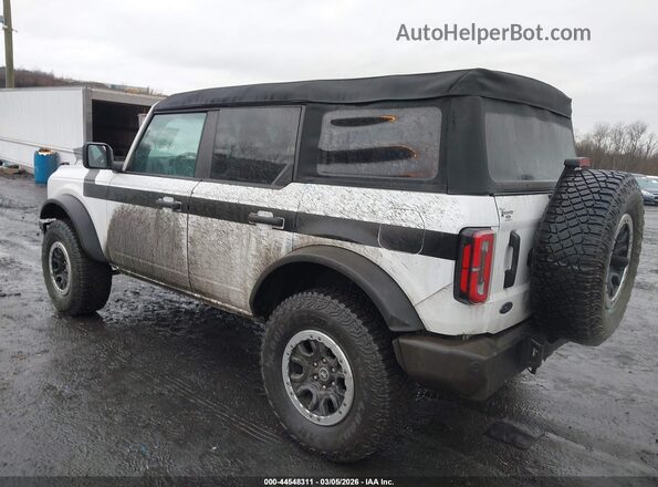 1FMDE5DH3PLC11469 2023 FORD BRONCO Белый 