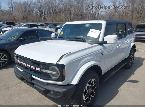 1FMEE5BP1NLB31907 2022 FORD BRONCO White Front view