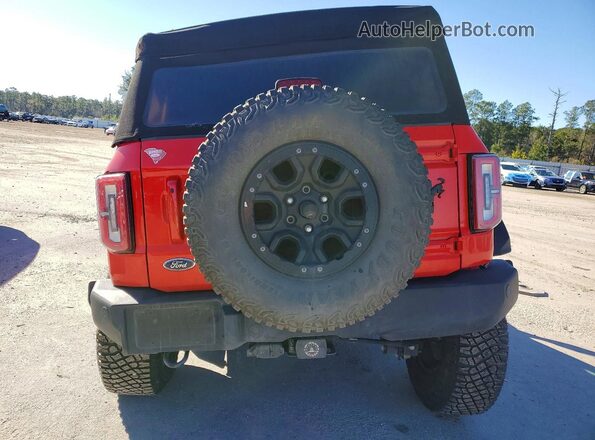 1FMEE5DP2MLA62107 2021 FORD BRONCO Красный Вид сзади