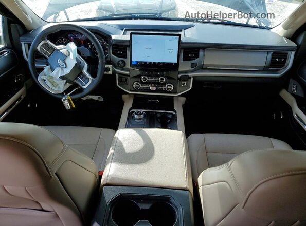 1FMJU1H86REA72115 2024 FORD EXPEDITION Черный Вид панели приборов