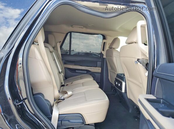 1FMJU1H86REA72115 2024 FORD EXPEDITION Черный Вид задней части салона
