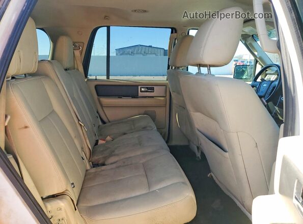 1FMJU1HT0GEF49493 2016 FORD EXPEDITION White Rear interior view