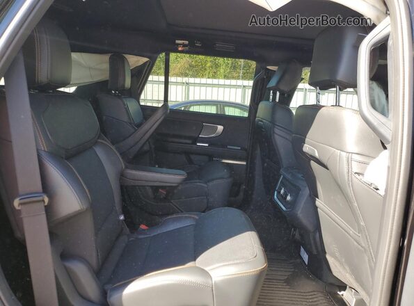 1FMJU1RG9SEA41369 2025 FORD EXPEDITION Black უკანა სალონის ხედი