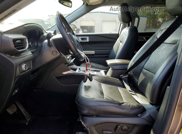 1FMSK7FH2MGA37231 2021 FORD FORD EXPLORER Brown Front interior view