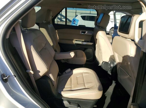 1FMSK7FH7MGC15182 2021 FORD FORD EXPLORER White Rear interior view