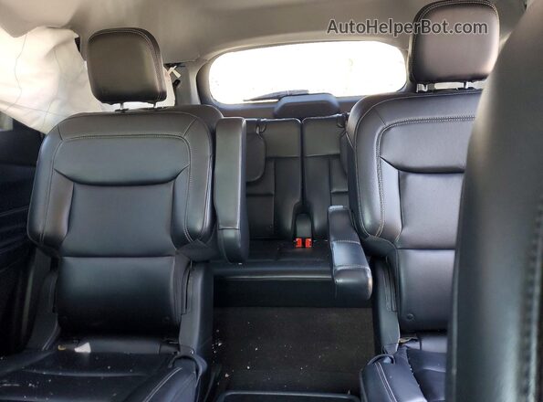 1FMSK8DH9MGA69750 2021 FORD FORD EXPLORER White Rear seats view
