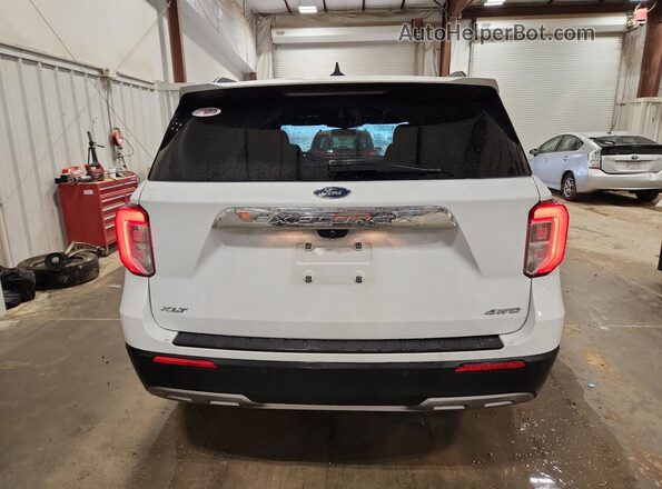1FMSK8DHXNGA39285 2022 FORD FORD EXPLORER White სალონის 360-გრადუსიანი ხედი