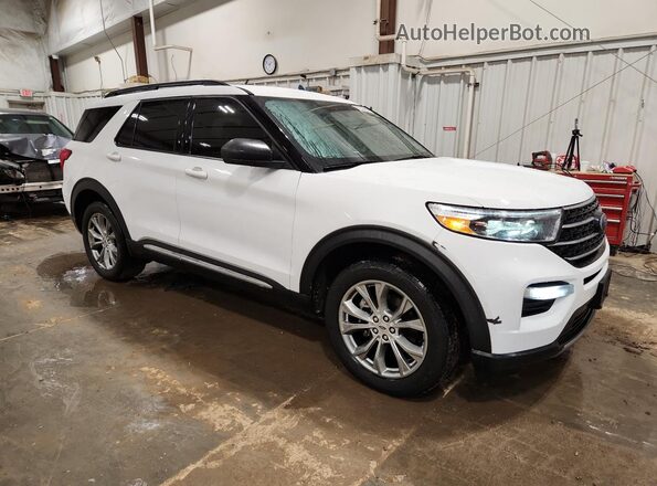 1FMSK8DHXNGA39285 2022 FORD FORD EXPLORER White 