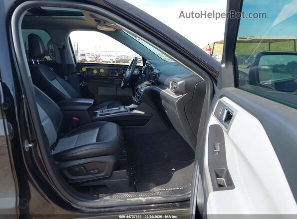 1FMSK8DHXNGA44969 2022 FORD FORD EXPLORER Black Widok wnętrza z przodu