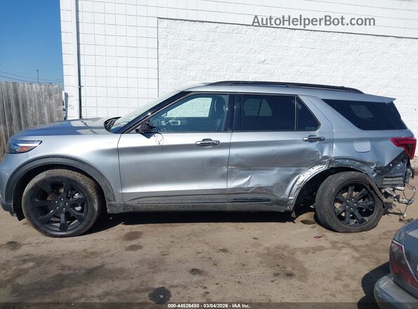 1FMSK8KH2NGC15247 2022 FORD FORD EXPLORER Silver 