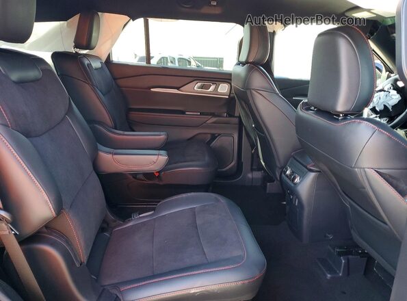 1FMWK8GC2TGA32684 2026 FORD FORD EXPLORER Black Vista interior trasera