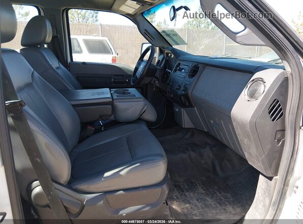 1FT7W2A67GEC99818 2016 FORD F-250 White Vista interior delantera
