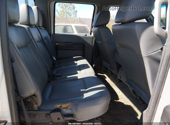 1FT7W2A67GEC99818 2016 FORD F-250 White Vista de la etiqueta del VIN