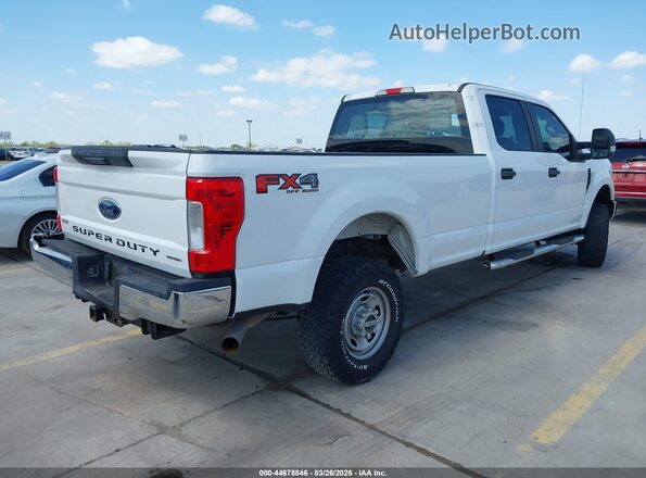 1FT7W2B60JEB73614 2018 FORD F-250 White Rear right