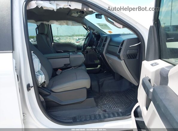1FT7W2B60JEB73614 2018 FORD F-250 White Front interior view