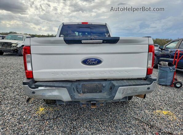 1FT7W2B64JEC75286 2018 FORD F250 White Rear view